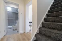 Lovely Lawns Lane Hotels in Wakefield District