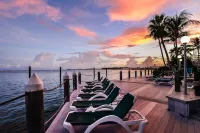 Galleon Resort beach hotel luxury in Old Town Key West