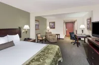 Wingate by Wyndham Peoria Hotel dekat Limelight Eventplex