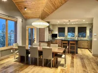 Slopeside at Granby Ranch & Near Rmnp. Ski in/Out Custom Home with Epic Views