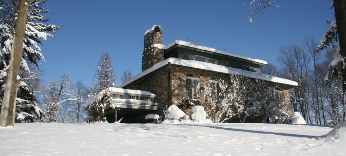 Beautiful 1800's Barn Hotels in LaPorte County
