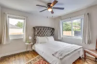 Walk to Wesley. Pickle Ball and Family Fun Here! Hotels in 