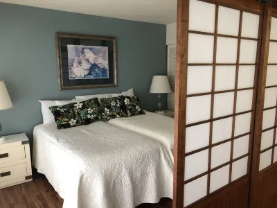 PICTURESQUE LAGOON & OCEAN VIEWS  호텔