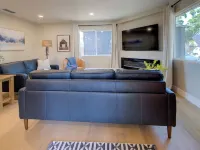 Folsom Old Town Escape II - King Bed, A/C, Laundry, Trails, Walk to Sutter St Hotels in Folsom