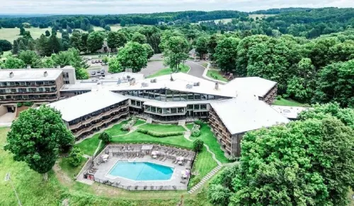 Shanty Creek. Reduced Rates This Weekend! Condo Sleeps 8. - 4-Star