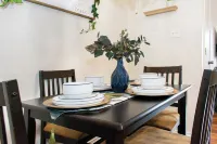 Charming 2-bedroom townhome with WiFi, AC in Enchanting Killeen Hotels in Killeen