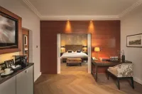 Hotel Maximilian’s