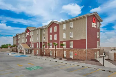 Extended Suites Tijuana Macroplaza Các khách sạn gần Engineering Sciences Posgraduate Department