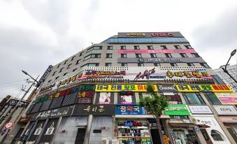 3. 브라운도트호텔..