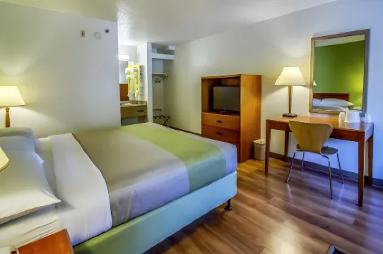 Motel 6 Buffalo, NY - Airport - Williamsville Hoteles en Lancaster