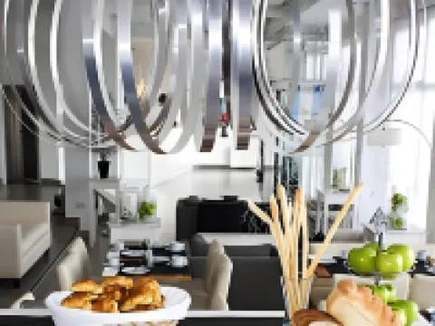 託洛薩酒店 馬德林港酒店