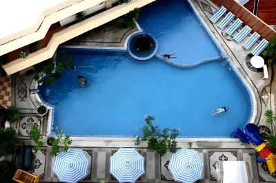 Hotel Grand Tiga Mustika Hotel dekat Kemala Beach