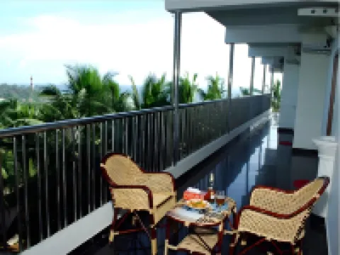 Rock N Beach Hotel