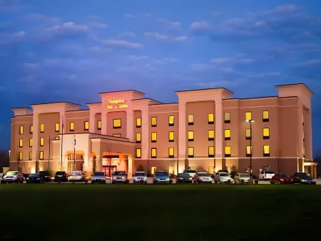 Hampton Inn & Suites Pine Bluff Отели в г. Пайн Блафф