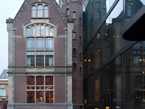 Conservatorium Hotel