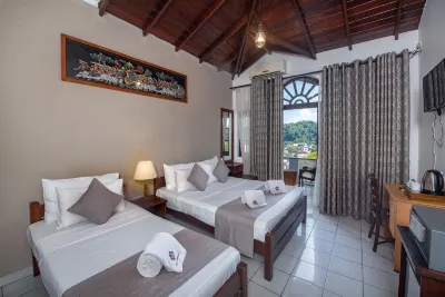 Ceyloni Lake Residency Hotel di Peradeniya