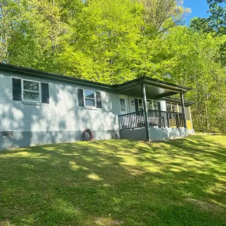Good Vibes Only: Red River Gorge! Large Game Room! Hot Tub!