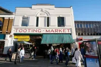 Tooting Stays Отели в г. Мичам