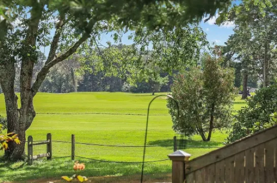 Steps to Private Beach, Golf Course, AC, Tandem Kayak for Guests