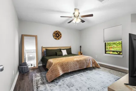 Charming 3-bedroom Summer House in Brookeland