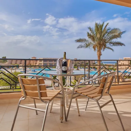 Jasmine Palace Resort & Spa