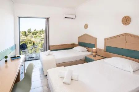 Galaxy Hotel Отели в г. Kranidi