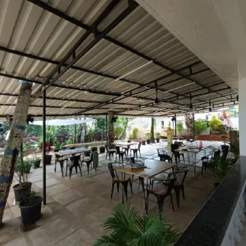 Jangala Resort