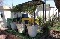 Del Roza Guest House