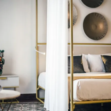 Scene Suites Apartments