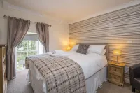 The Nags Head Inn Hotels in Boncath