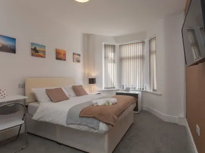 Crewe Rooms Westminster Street Отели рядом с достопримечательностью «The Alexandra Stadium»