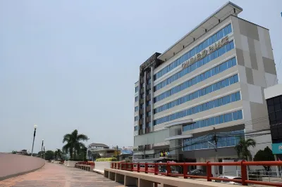 Chaisaeng Palace Hotel Hotels near Makro Sing Buri