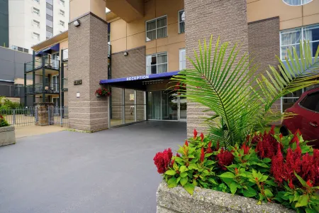 Hôtel Lindbergh Отели рядом с Аэропорт Квебек