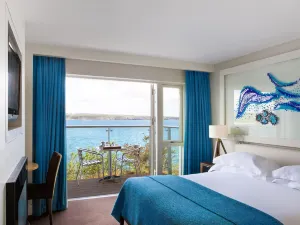Cliff House Hotel