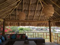 Holiday Villa Near the Beach in Luxurious Royal