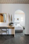 Bay View Suites Hotels in Ormos Panagias