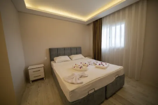 Silver Tower Residence Hotels near Ladies Beach