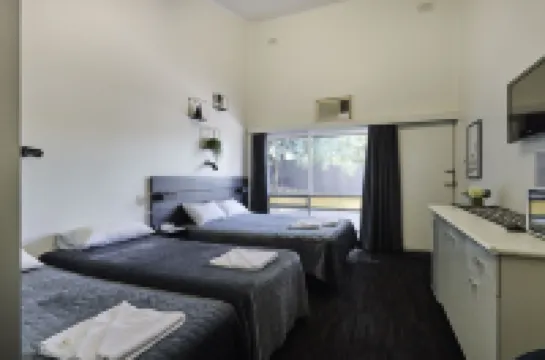 Blue Gums Hotel Motel