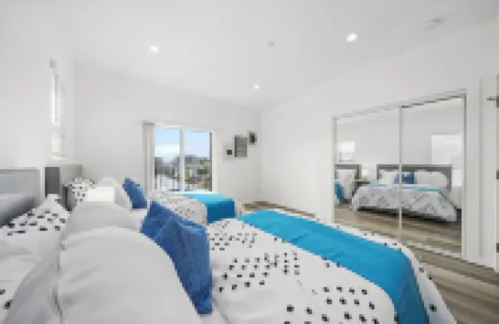 คอมฟอร์ทสวีทฮอลลีวูด