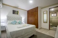 Cozy and Central Apartment 1Br-1ba with Pool
