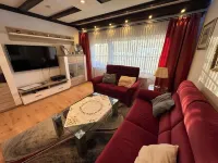 With sauna and fireplace Отели в г. Рейнбёллен