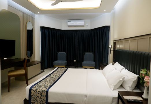 4. 디모어 쿠아카타..