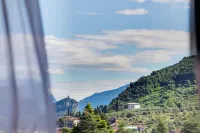 Garda Suite Hotel - TonelliHotels - Mountain view
