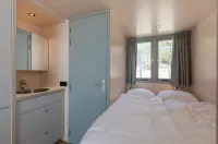 Beach House Dishoek with Stunning Sea Views - Parkplatz