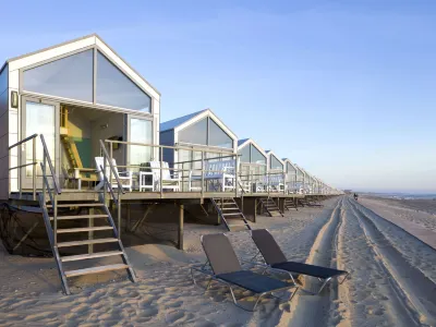 Beach House in Julianadorp with Sea Views Hotels near Wandelstartpunt De Zandloper