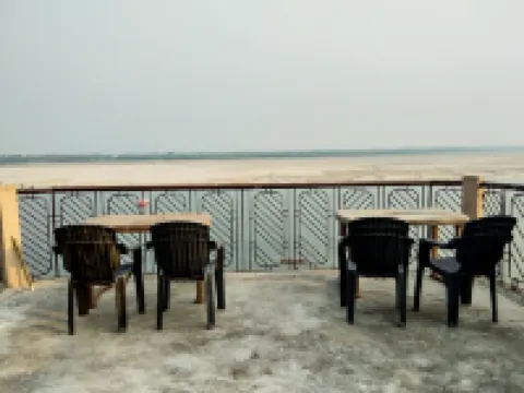 Dwivedi Hotels Palace on Steps