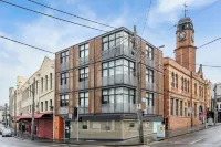 King Street Apartments by Urban Rest Hotels near Funky Monkey cafe at Newtown