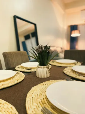 JFam Suites - Mountain view