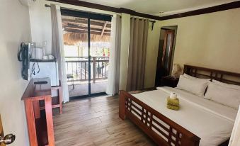 Birdwatchers Beachfront Hotel Panglao