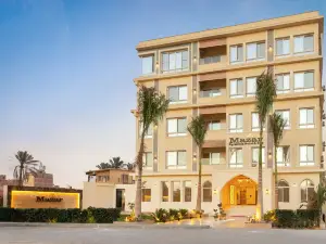 Mazar Pyramids Hotel
